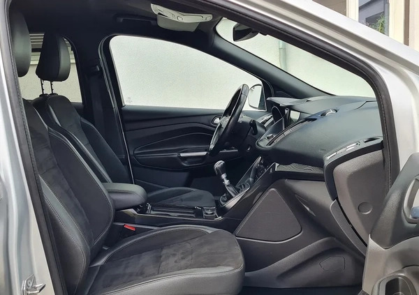 Ford Kuga cena 77900 przebieg: 71000, rok produkcji 2017 z Bielsk Podlaski małe 704